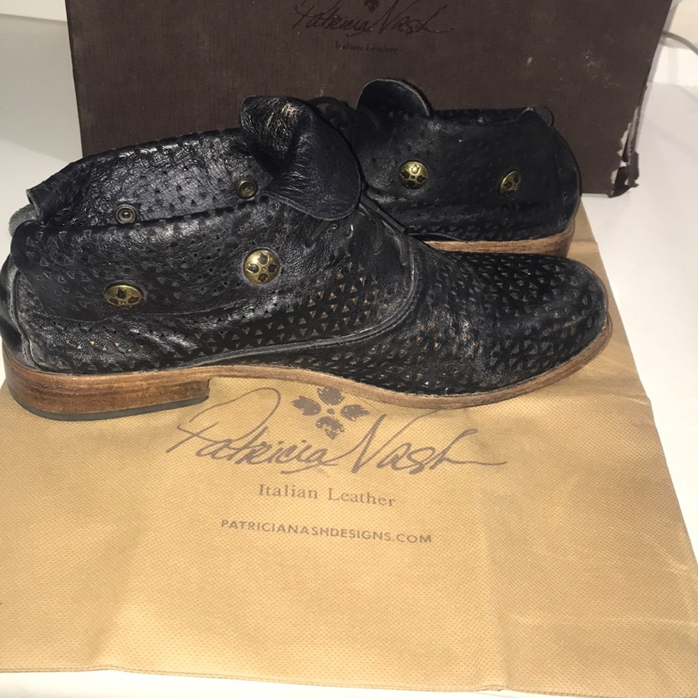 Patricia Nash Real Italian Leather- Sabrina blk 10